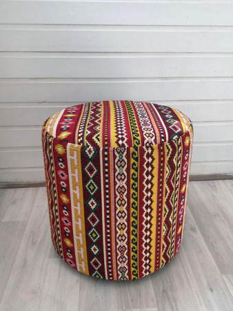 Круглый пуфик из гобелена Сулико, съемный чехол | TAPTEX.RU